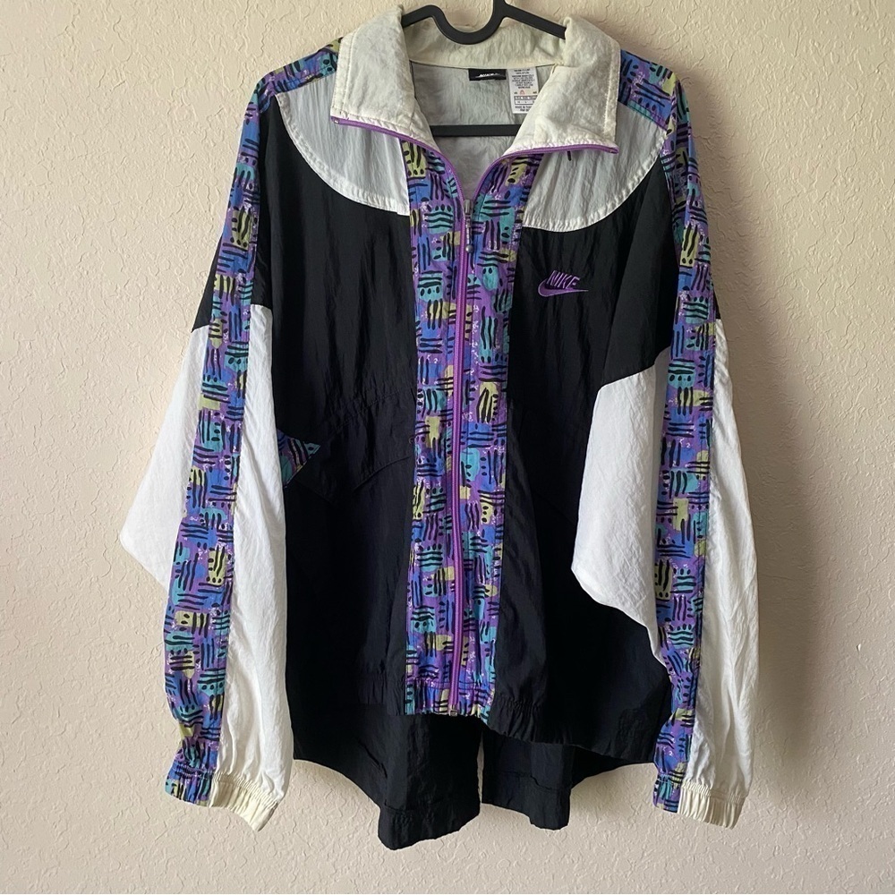 Nike | Women's Vintage 80s Geometric Print Full Zip Windbreaker Jacket Size L